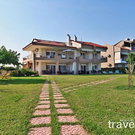 Villa Iris By Rentalspro Services - Agios Mamas Beach Exterior photo